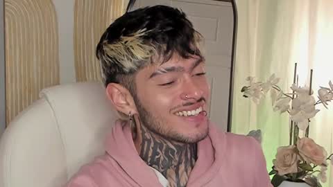 Snapshot of mihailleroy chatting on January 2025 11:14:01 PM MIHAIL LEROY finally independent model online show from January 2025 11:14:01 PM