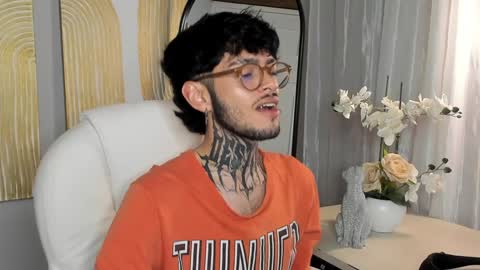 Snapshot of mihailleroy chatting on February 2025 02:26:02 AM MIHAIL LEROY finally independent model online show from February 2025 02:26:02 AM