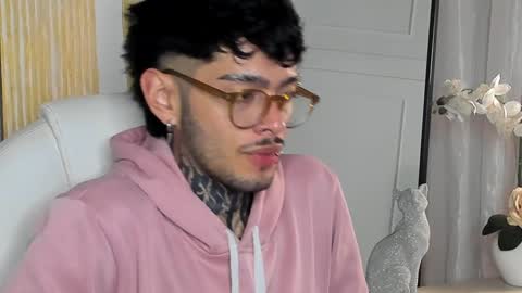 Snapshot of mihailleroy chatting on February 2025 07:50:02 AM MIHAIL LEROY finally independent model online show from February 2025 07:50:02 AM