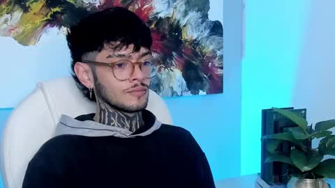 Snapshot of mihailleroy chatting on February 2025 01:30:02 AM MIHAIL LEROY finally independent model online show from February 2025 01:30:02 AM