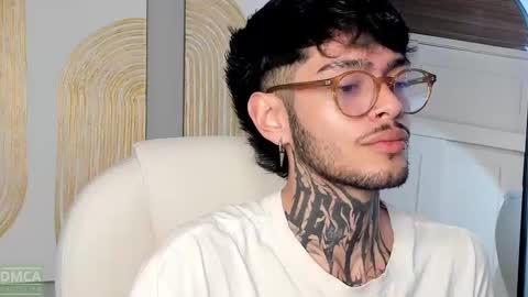 Snapshot of mihailleroy chatting on February 2025 04:58:01 AM MIHAIL LEROY finally independent model online show from February 2025 04:58:01 AM