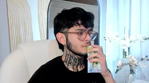 Snapshot of mihailleroy chatting on February 2025 11:34:02 PM MIHAIL LEROY finally independent model online show from February 2025 11:34:02 PM