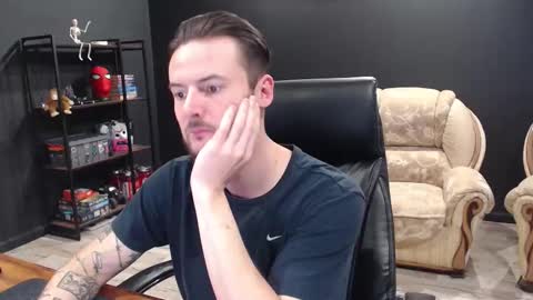 Misha Winchester online show from November 2025 08:46:01 AM