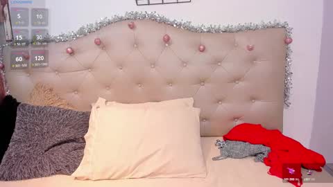 Snapshot of miia_jhones16 chatting on December 2024 05:59:02 AM Mia Jhones online show from December 2024 05:59:02 AM