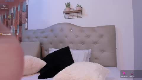 Snapshot of miia_jhones16 chatting on January 2025 02:37:01 AM Mia Jhones online show from January 2025 02:37:01 AM