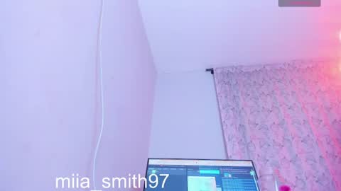 mia online show from July 2026 09:27:01 PM