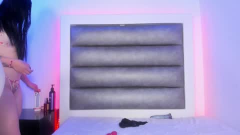 Snapshot of miia_spencer chatting on March 2026 04:07:02 AM Mia online show from March 2026 04:07:02 AM