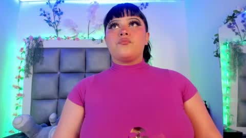 Snapshot of miia_spencer chatting on May 2026 04:19:01 AM Mia online show from May 2026 04:19:01 AM