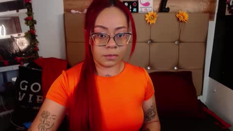 miia online show from October 2025 07:25:02 PM