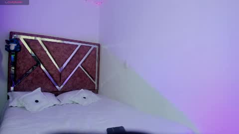 miia_starr_ online show from April 2026 09:26:01 PM