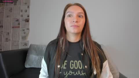 Miia 3 online show from December 2024 11:30:01 AM