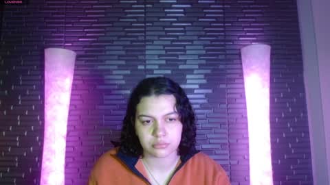 Snapshot of miia_zarate chatting on December 2024 09:20:01 PM Ma - online show from December 2024 09:20:01 PM