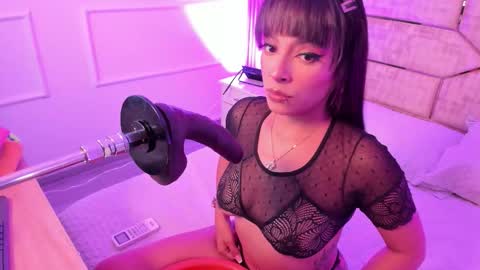 Snapshot of miiaamonroee chatting on February 2026 09:30:02 PM Mia Monroe online show from February 2026 09:30:02 PM