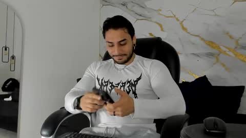 Daniel online show from October 2025 01:31:01 PM