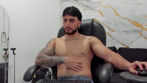 Daniel online show from November 2025 01:39:02 PM