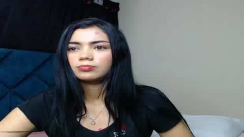 Snapshot of miilaa_cooper chatting on November 2025 03:27:02 AM miilaa_cooper online show from November 2025 03:27:02 AM