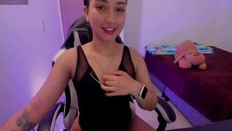 Snapshot of miiller_sofiia chatting on April 2026 10:44:02 PM miiller_sofiia online show from April 2026 10:44:02 PM