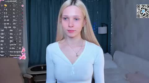 Angel girl online show from March 2026 09:29:01 PM