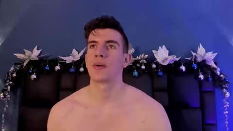 mikael online show from November 2025 05:07:02 AM