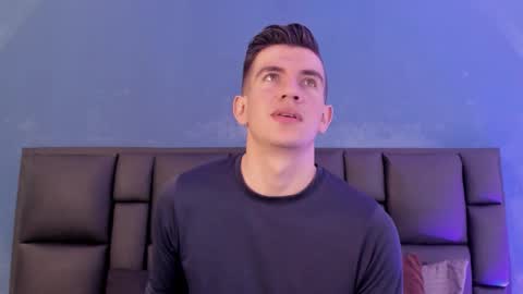 mikael online show from January 2026 06:39:01 AM