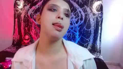 Snapshot of mikaskullcs chatting on June 2026 09:57:02 PM Mika online show from June 2026 09:57:02 PM