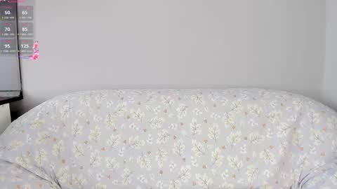 mikasssu online show from September 2025 11:45:01 AM