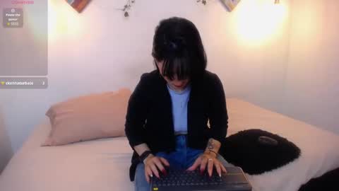 mikaza online show from March 2026 02:10:02 PM