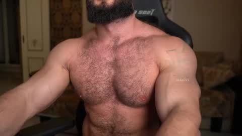 mike0xx online show from November 2025 12:37:02 PM