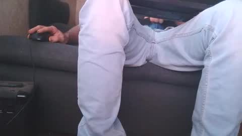 Mike Bente online show from December 2025 03:19:02 PM