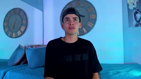 Mike 0233 online show from January 2025 03:58:01 AM