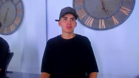 Mike 0233 online show from January 2025 08:22:01 AM