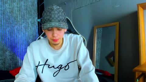 Mike 0233 online show from March 2025 04:10:01 AM