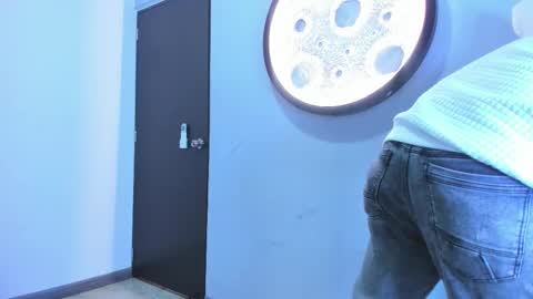 Snapshot of mike_256 chatting on February 2026 11:18:01 AM Mike online show from February 2026 11:18:01 AM