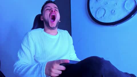 Snapshot of mike_256 chatting on February 2026 11:43:02 AM Mike online show from February 2026 11:43:02 AM