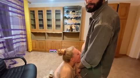 Mike and anna online show from February 2025 08:13:01 PM