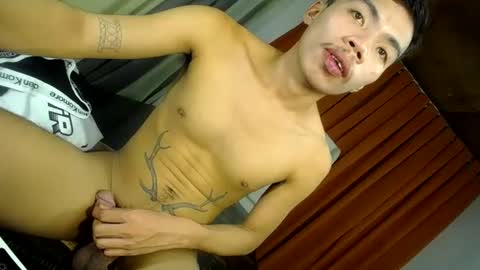 Snapshot of mike_cummer chatting on July 2026 06:33:02 AM Chan Chan online show from July 2026 06:33:02 AM