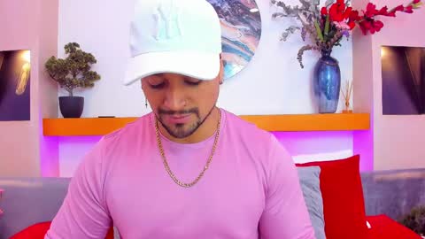   online show from February 2025 04:50:02 AM