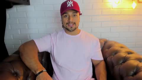   online show from February 2025 03:04:01 AM