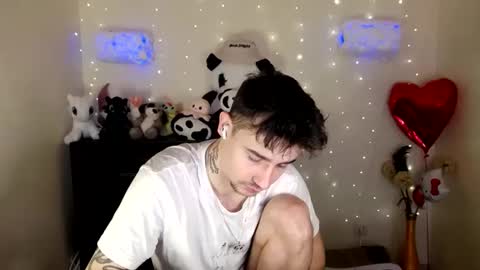 Mike online show from February 2025 07:12:01 AM