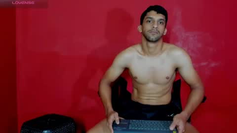 Snapshot of mike_shelby21 chatting on May 2026 06:15:02 PM mike_shelby21 online show from May 2026 06:15:02 PM
