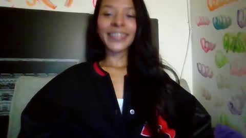 MAITE  MIKE  Sometimes Im with the boy in camera online show from October 2025 05:03:01 PM