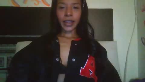 MAITE  MIKE  Sometimes Im with the boy in camera online show from November 2025 04:29:02 AM