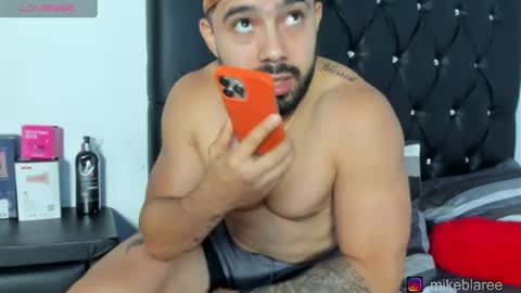 mikeblaree online show from April 2026 09:18:02 PM