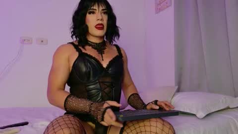 Snapshot of mikegaitan1 chatting on September 2025 08:53:02 PM mikegaitan1 online show from September 2025 08:53:02 PM