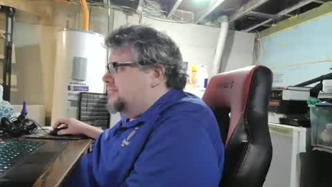 mikejws online show from November 2025 07:40:02 PM