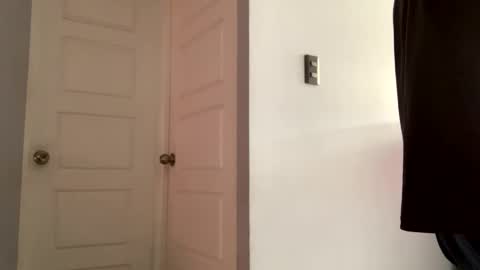 Snapshot of miker1239 chatting on December 2024 01:39:02 PM miker1239 online show from December 2024 01:39:02 PM