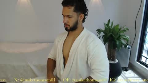 Mike online show from April 2026 03:29:01 PM