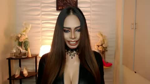 Mistress MikeyAlawi online show from December 2024 07:37:01 AM