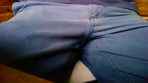 Snapshot of mikeybed chatting on February 2026 09:46:01 AM mikeybed online show from February 2026 09:46:01 AM