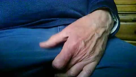 Snapshot of mikeybed chatting on February 2026 02:36:01 PM mikeybed online show from February 2026 02:36:01 PM